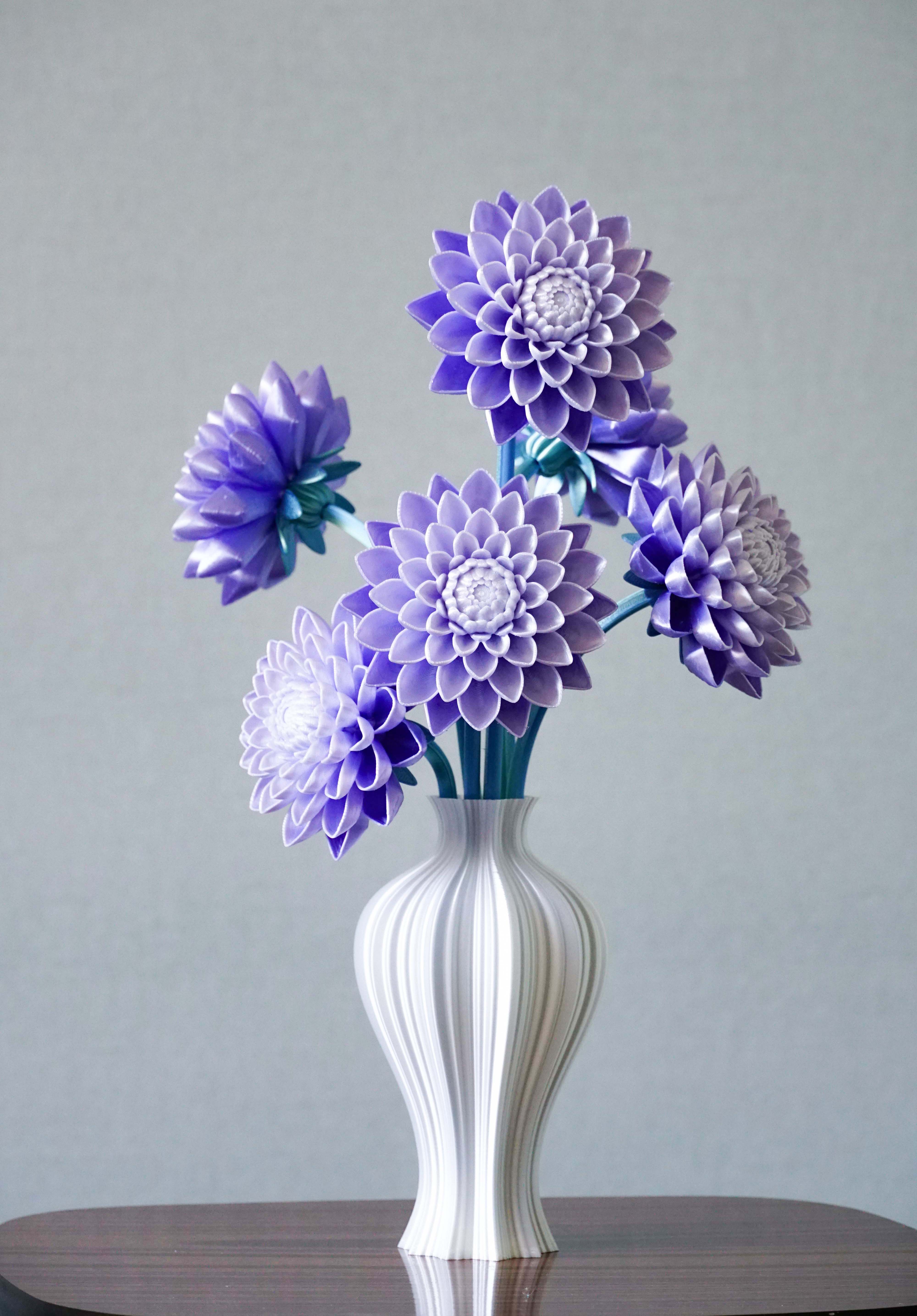 Miniatura 4 do modelo 3D 大丽花