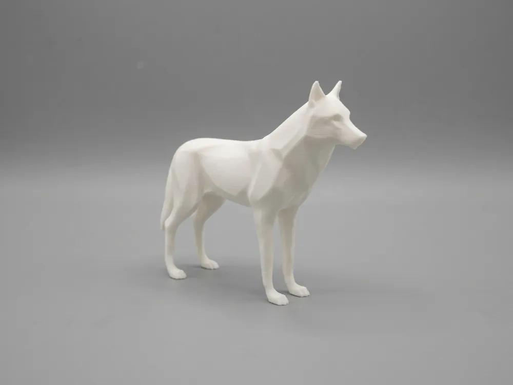Minimalist Wolf Sculpture - Free 3D Print Model - MakerWorld