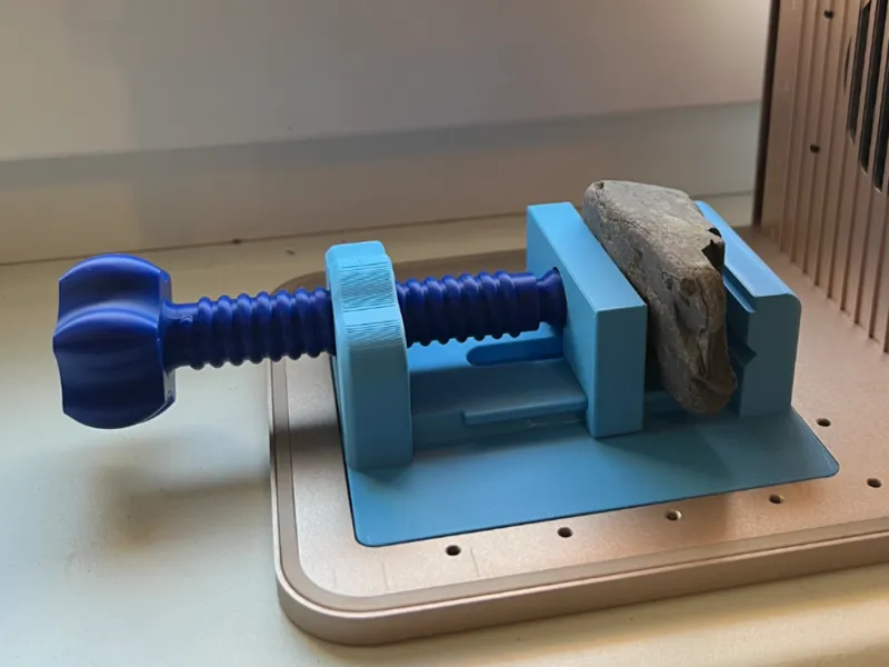 Universal Mini Schraubstock für xTool F1 oder F2