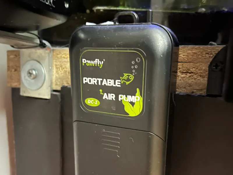 Portable Air Pump Clip / Mount