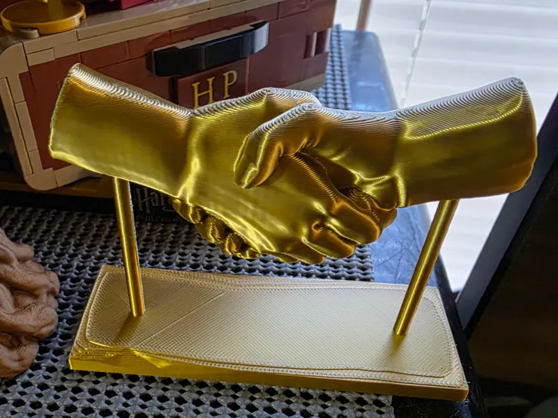 Shaking Hands Statue