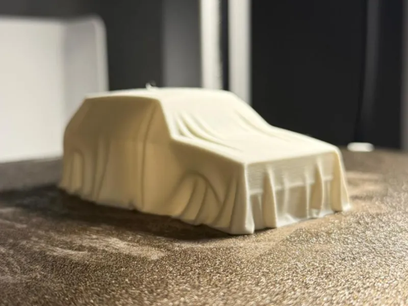 VW GOLF 1 Abgedeckt