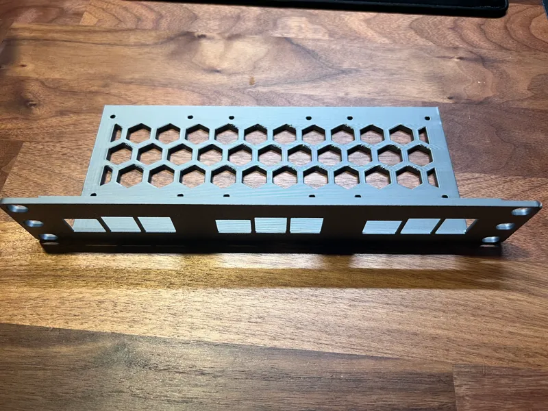 1U 3x Raspberry Pi 5 10in Rack