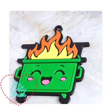 Accesorio para sujetar ligas de cabello: Dumpster Fire Hair Tie Key Chain — vista de referencia 4