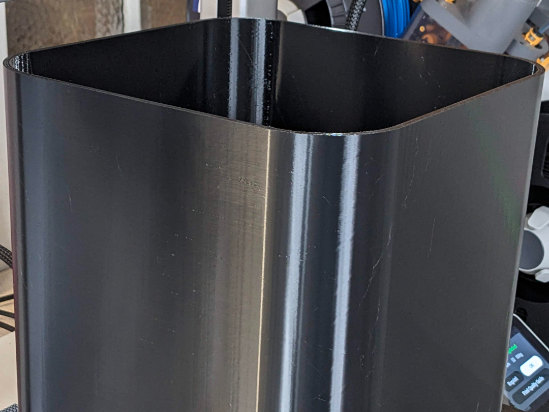 Big Bin Curved Square