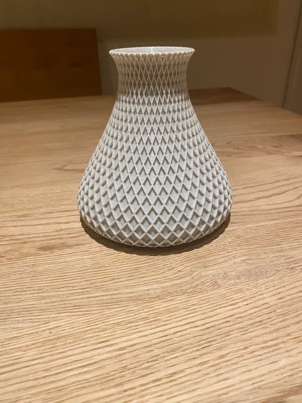 https://makerworld.bblmw.com/makerworld/model/US3a6bce3ad76c60/design/2023-12-20_827e513f2f3b5.jpg