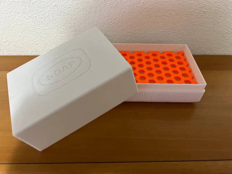 Soap holder with grating
