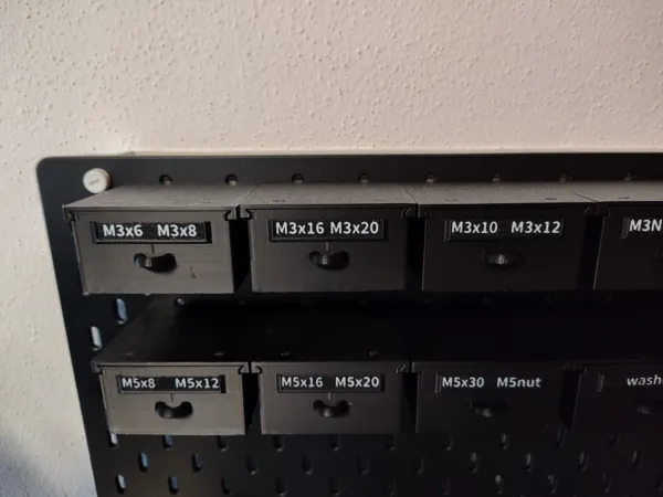 https://makerworld.bblmw.com/makerworld/model/US3a6e99c5a5c54e/design/2025-01-15_0205e5833819.jpeg