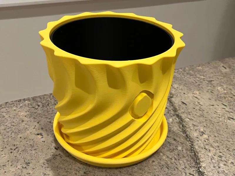 LEMON TREE POT
