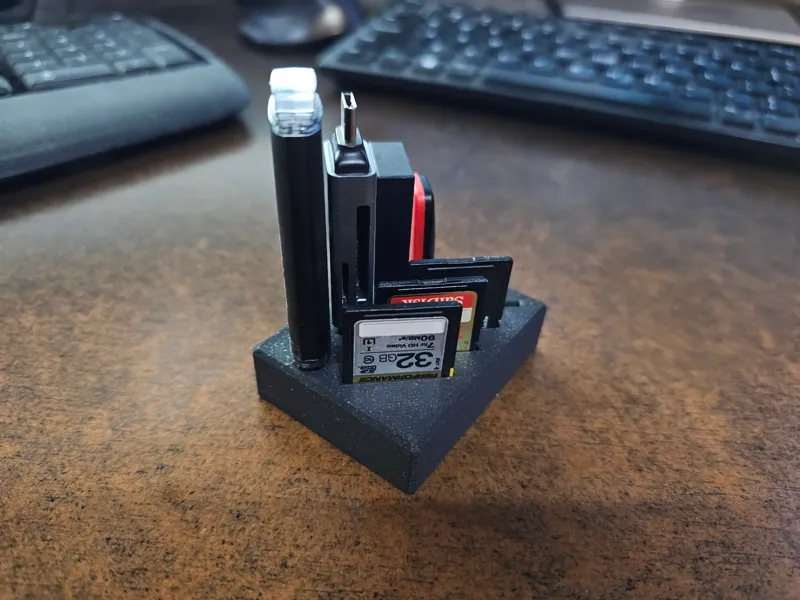 USB SD Card Holder 