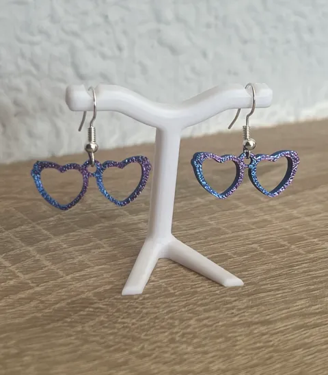Mini earring stand view 2