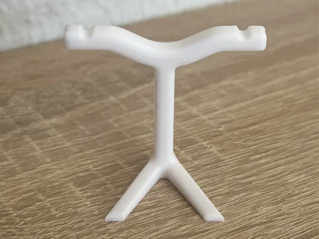 Mini earring stand