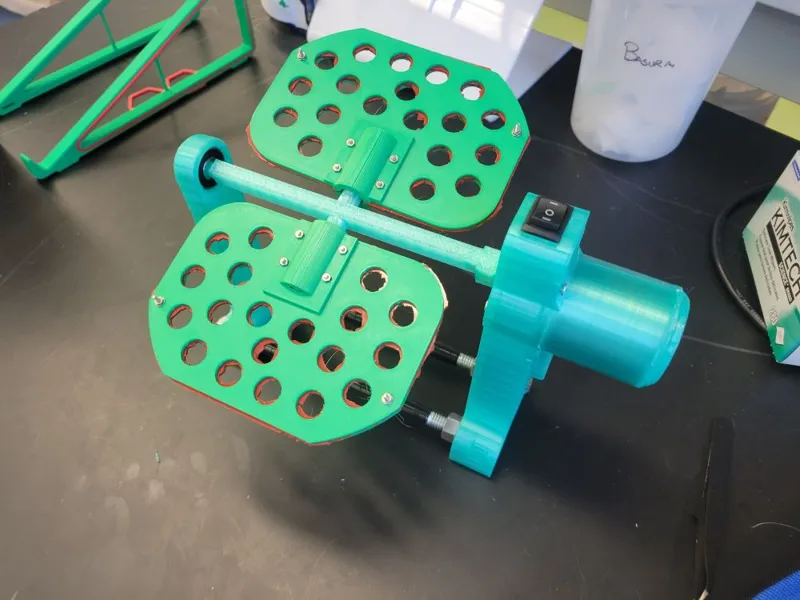 Small laboratory sample mixer