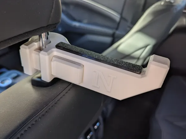 https://makerworld.bblmw.com/makerworld/model/US3a93aa8d6bb6f3/design/2025-11-09_0a7d4cff7a8f08.jpg