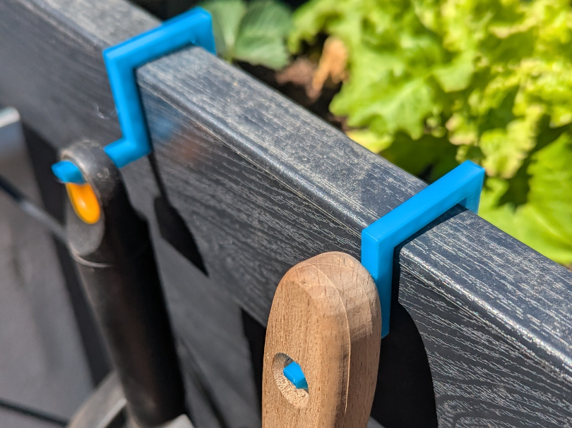 Universal Raised Bed Tool Hook