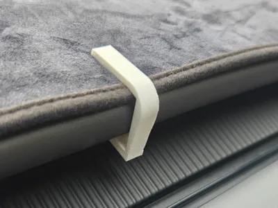 ET5 Dashboard Anti-Glare Mat Fixing Clip