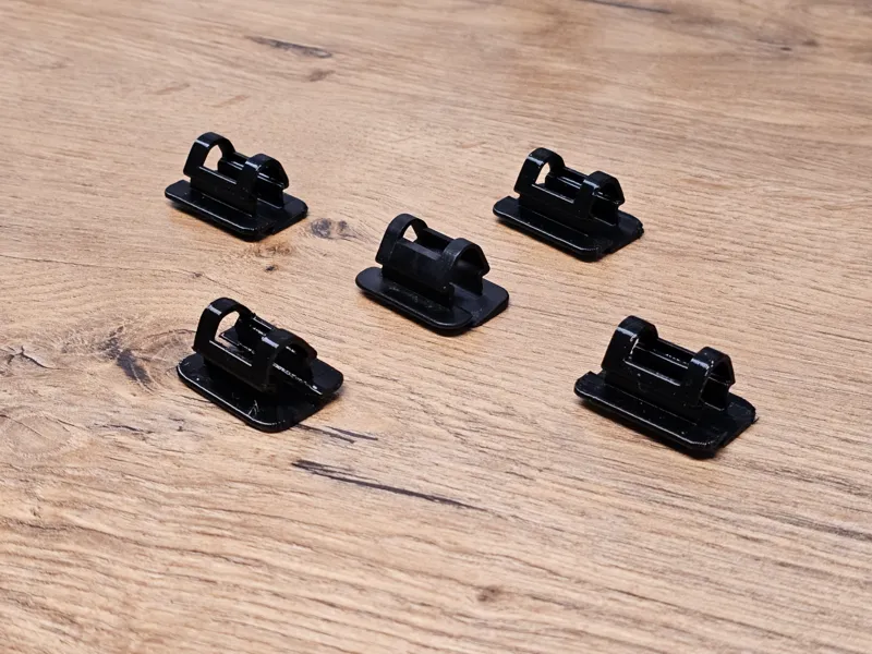 Volvo / VW Hood soundproofing clip