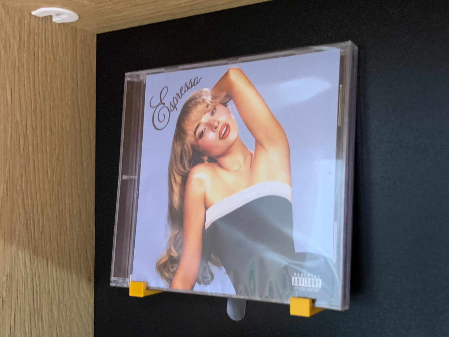cd jewel case wall mounted display / cd stand