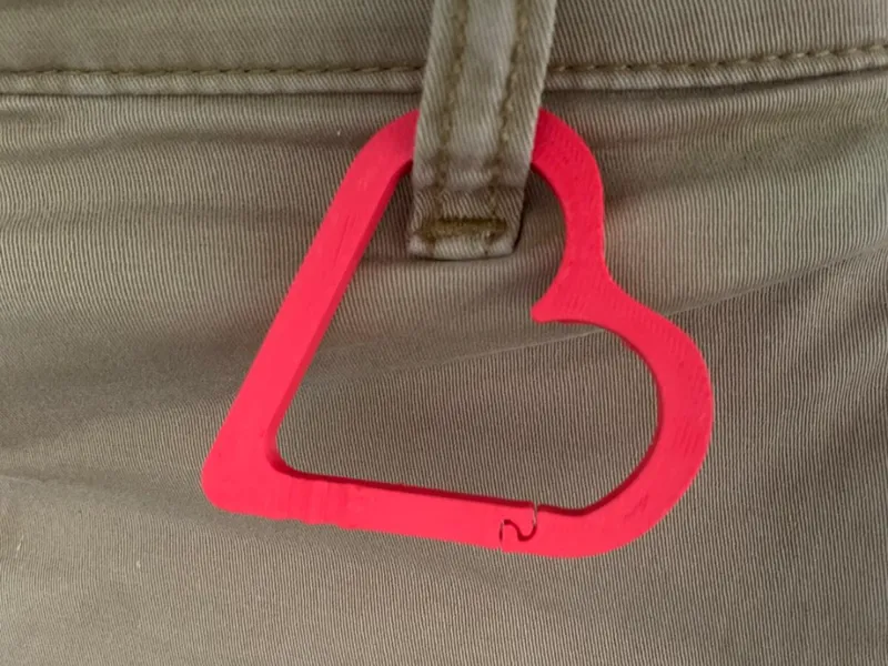 Valentine Heart Carabiner – Lightweight