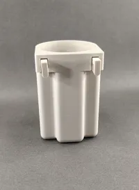 Pot and clips