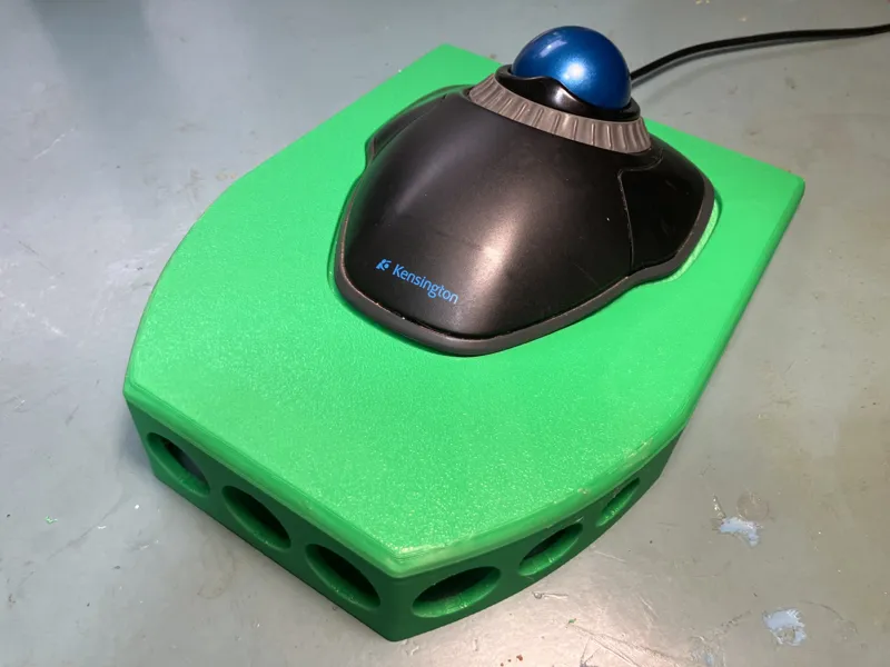 Kensington orbit trackball mount.