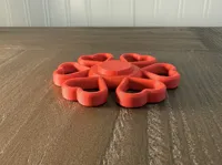 Raised Center Hub for Spinning on a Flat Surface