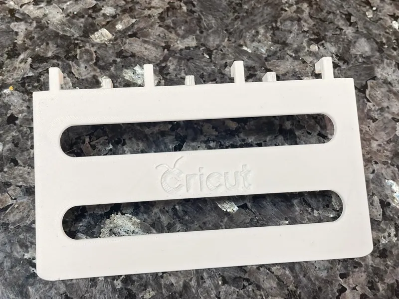 Organizador Cricut en tu Tablón Skadis de IKEA
