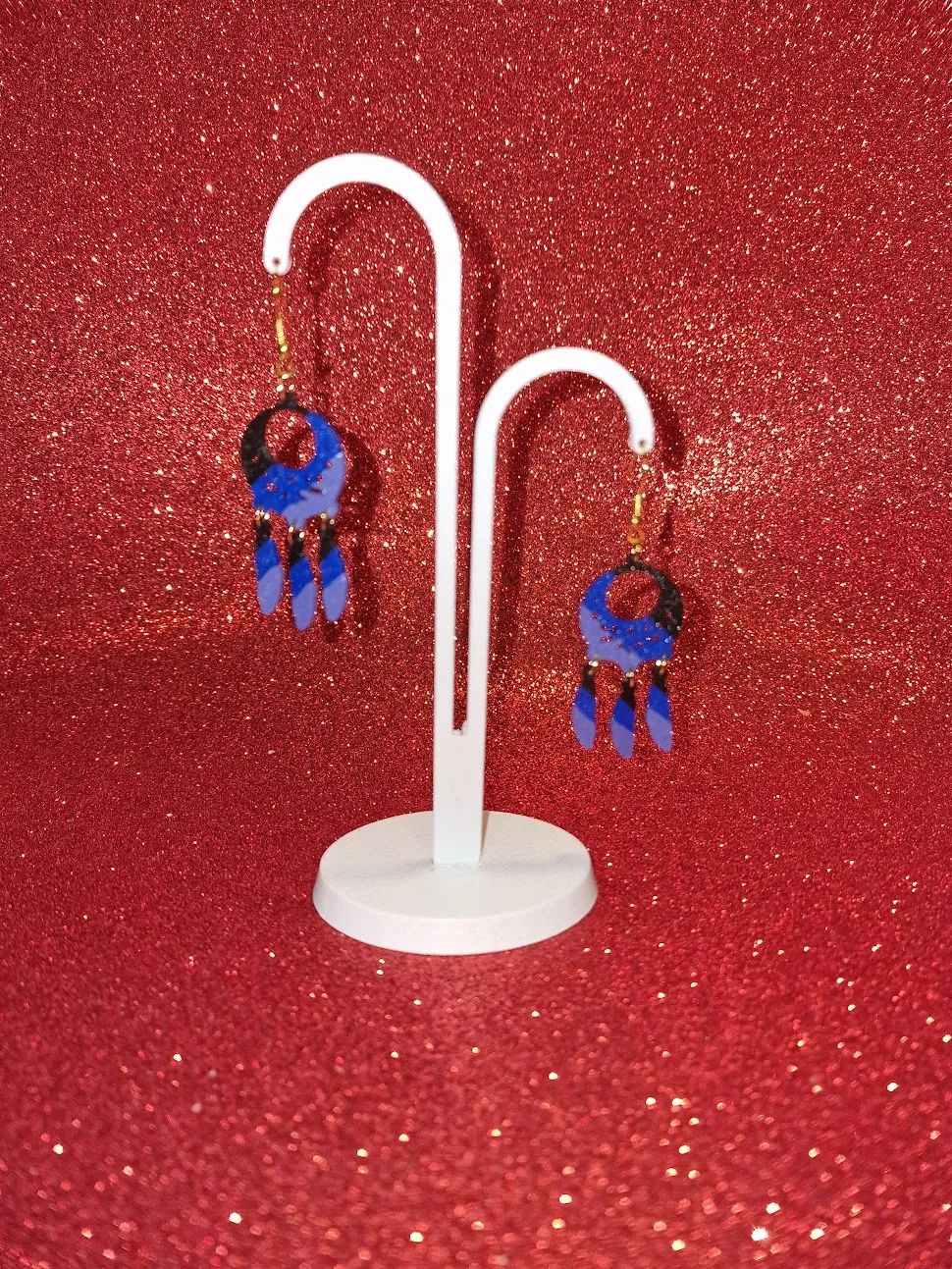 Flower catcher earrings view 3