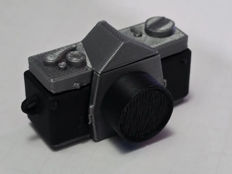 Olympus OM-1 analog camera keychain