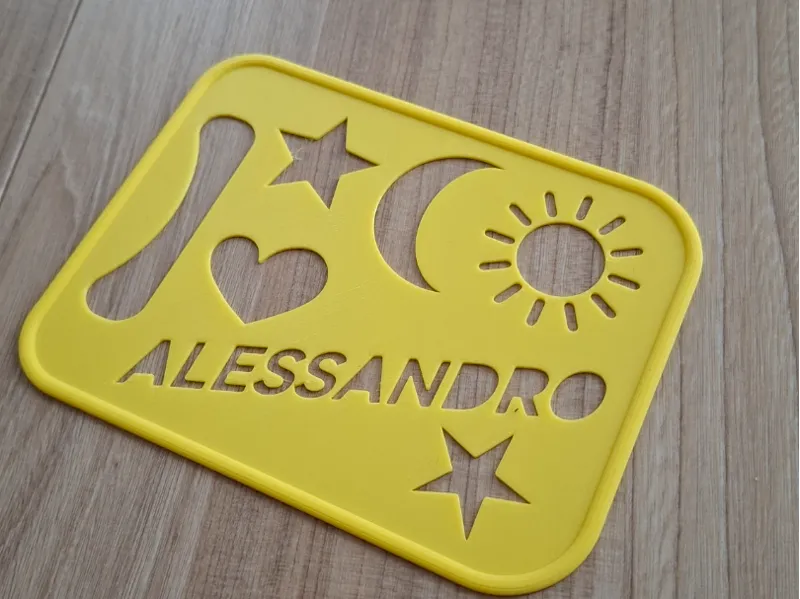 STENCIL PER DISEGNO CON NOME E FORMINE 
