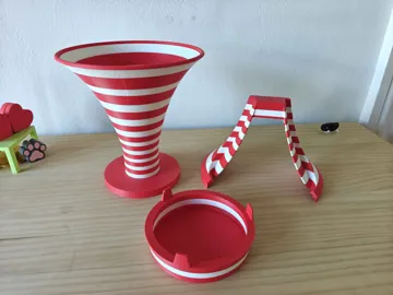 Caja o estuche: Festive Spiral Wishing Well - Coin Funnel Vortex — vista de referencia 4
