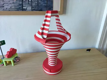 Caja o estuche: Festive Spiral Wishing Well - Coin Funnel Vortex — vista de referencia 3