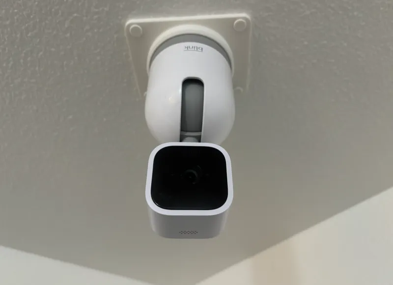 Blink Pan Tilt Ceiling Mount