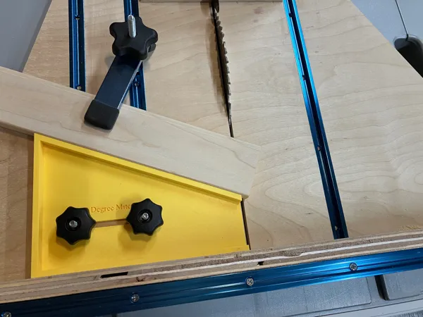 https://makerworld.bblmw.com/makerworld/model/US3ad2ed4165679b/design/2025-03-09_398cbd287e4fa.jpeg