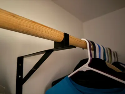 Closet Rod Support Riser