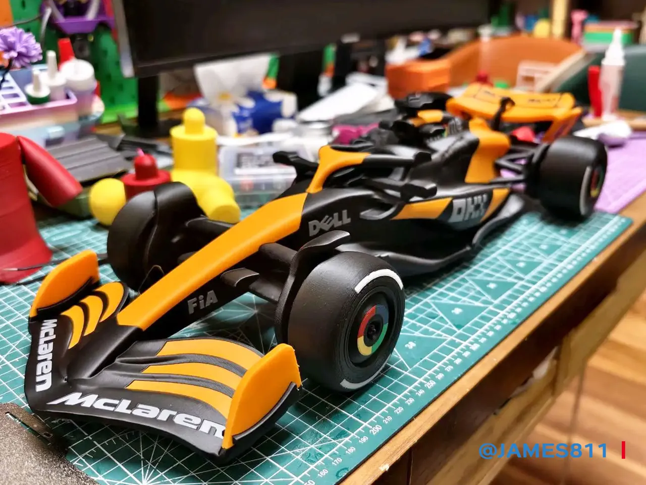【McLaren】迈凯伦2024款F1赛车 MCL38涂装 2024赛季冠军车 组装/轮胎可动 view 3