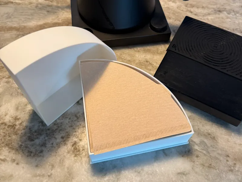 V60 Pourover Filter Container