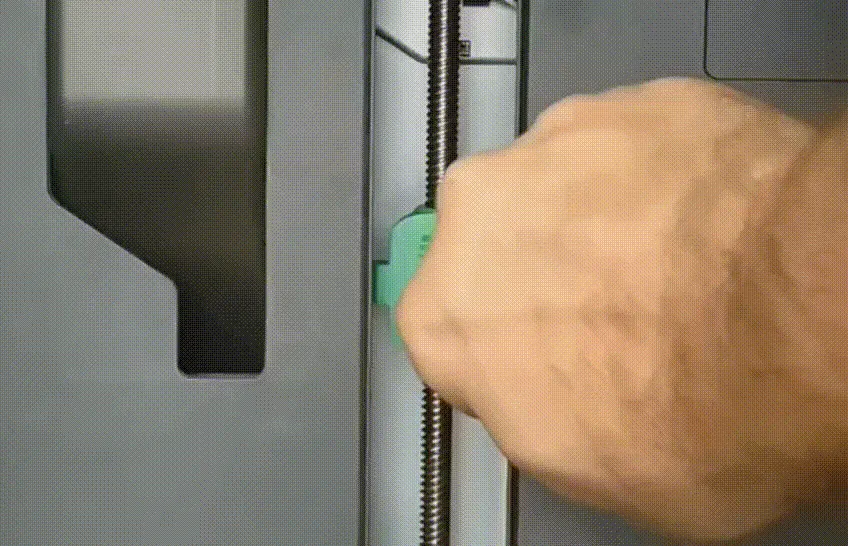 Threaded rod cleaner view 3