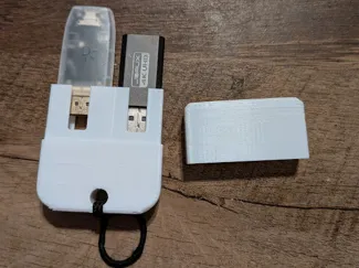 Genki Shadowcast Case (with dport adaptor)