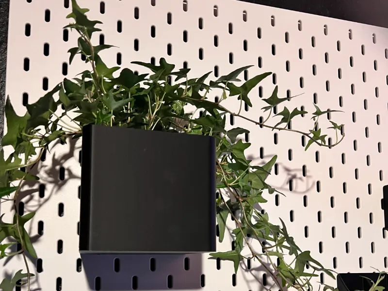 IKEA skadis Planter