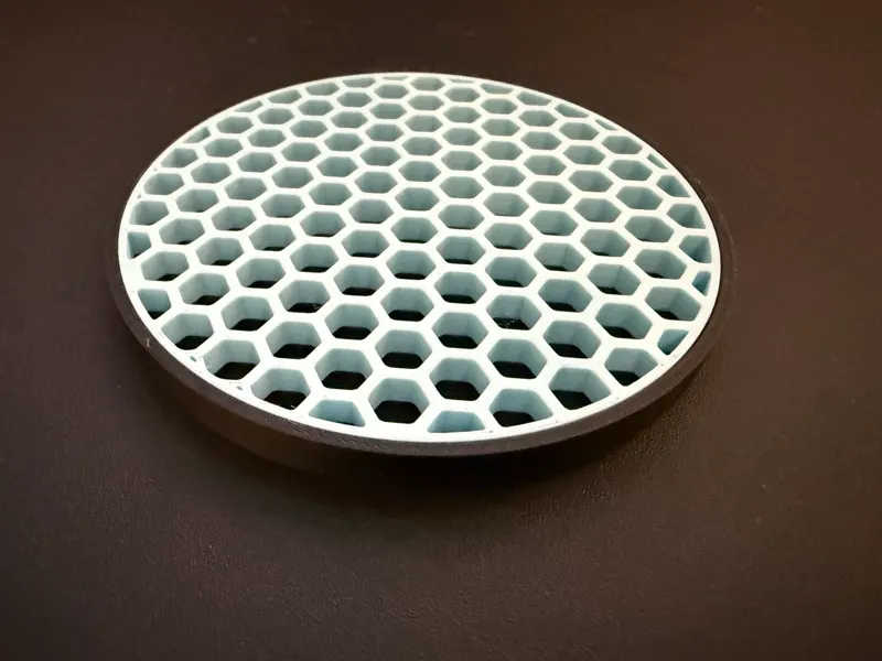 Circular Coaster with Condensate Container
