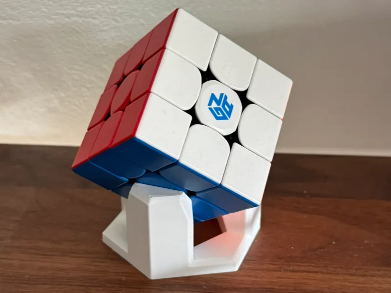 Geometric Rubiks Cube Stand