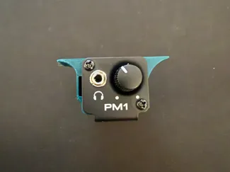 wall support behringer PM1