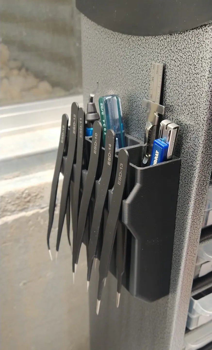 Wall Mount Tool Organizer (with SKADIS variant) view 3