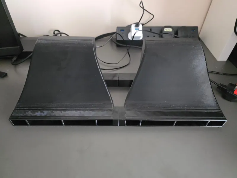 Laptop cooler stand 2x120mm PWM Fans.