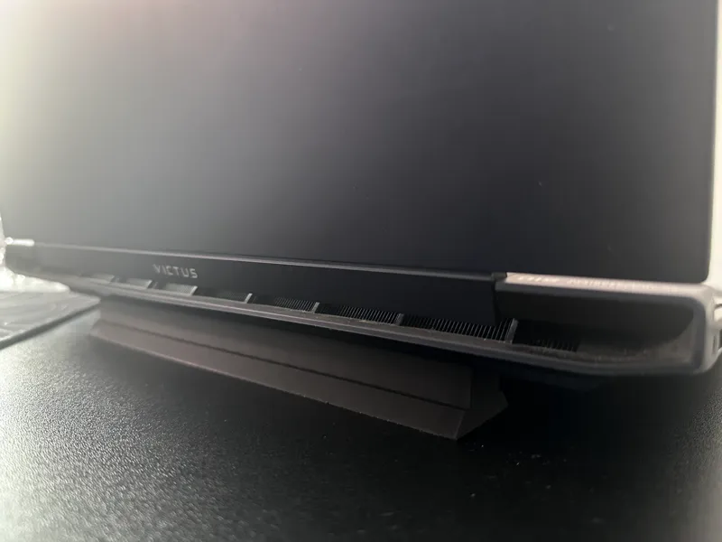 HP Victus 16 laptop cooling stand/ Riser