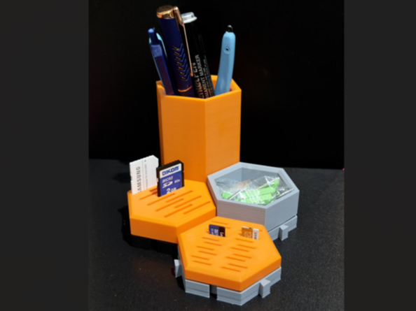 Hexa-Dock: Modular Magnetic Desk Organizer