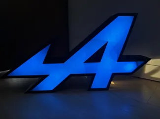 Alpine Logo Lightbox
