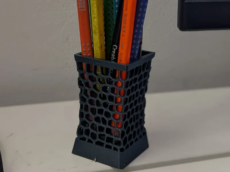 Desktop organizer