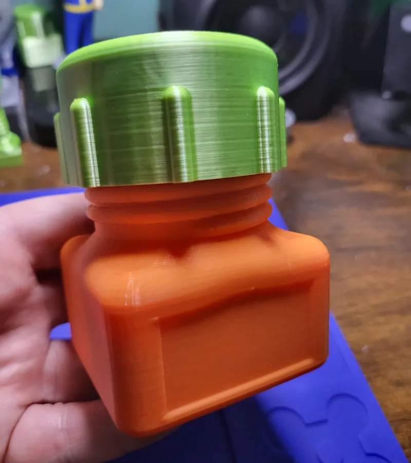Chunky Screw Lid Container